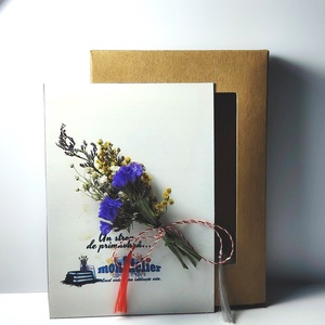 Martisor buchetel flori uscate - Artynos.ro
