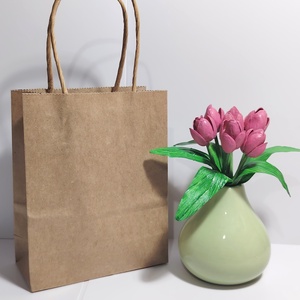 Aranjament handmade cu lalele din coji de fistic in vaza. -Mic - - Artynos.ro