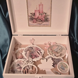 Cutie cu accesorii Pink Christmas - crăciun - accesorii cadou de crăciun - felicitări de crăciun - Artynos.ro