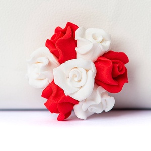 Brosa handmade trandafiri, Bijuterii, Brose, Confectionarea bijuteriilor, ARTYNOS