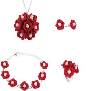 Set bijuterii handmade trandafiri - bijuterii - seturi de bijuterii - Artynos.ro