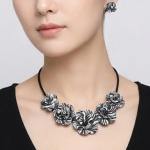 Set trandafiri  - bijuterii - seturi de bijuterii - Artynos.ro