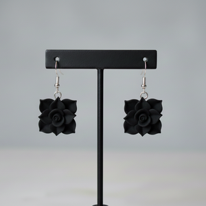 Cercei  trandafir - bijuterii - cercei - cercei din rășină - Artynos.ro