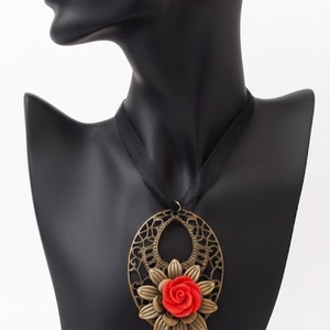 Set vintage trandafiri rosii - bijuterii - seturi de bijuterii - Artynos.ro