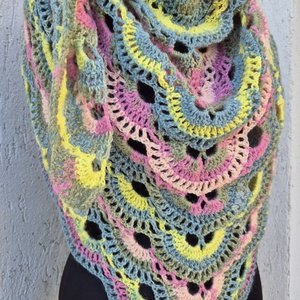 Sal triunghiular crosetat, Imbracaminte si moda, Esarfe, palarii, fularuri, Saluri, Crosetat, ARTYNOS