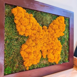 Tablou cu licheni și ramă de lemn Golden Butterfly - casă & stil de viață - accesorii pentru decorat casa - decorațiuni de pereți, decorațiuni suspendate - decorațiuni suspendate - Artynos.ro