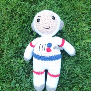 Amigurumi astronaut -  - Artynos.ro