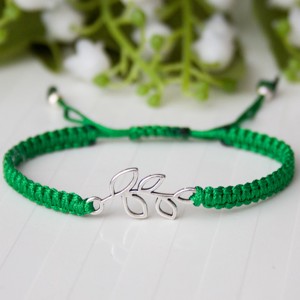 Brățară macramé împletită - Frunză verde -  - Artynos.ro