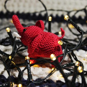 Elefant roșu mini -  - Artynos.ro
