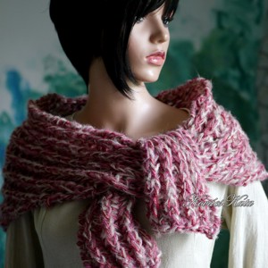 TÜNDE KENDŐ - șal moale, gros, tricotat manual / mov - îmbrăcăminte și modă - eșarfe, pălării, fularuri - șaluri - Artynos.ro