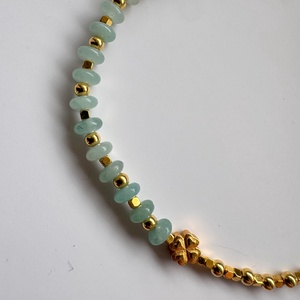 Brățară din argint 925 placat cu aur, aventurin verde, design elegant, lungime reglabilă 16x19cm - bijuterii - brățări - brățări din pietre semiprețioase - Artynos.ro