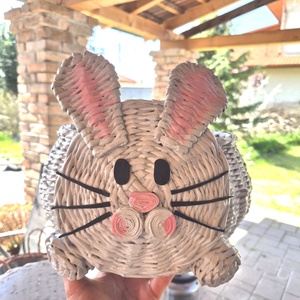 Coș de depozitare iepuraș din răchită - Artynos.ro