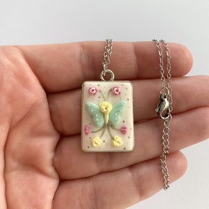 Colier Delicate Butterfly - bijuterii - coliere - coliere cu pandantive - Artynos.ro