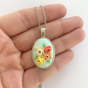 Colier Pastel - bijuterii - coliere - coliere cu pandantive - Artynos.ro