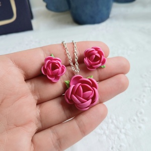 Set bujori roz, Bijuterii, Cercei, Cercei agatati, , ARTYNOS