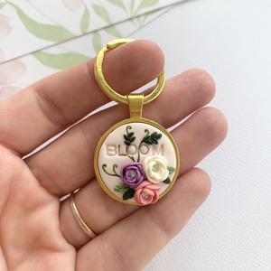 Breloc BLOOM - geantă și husă - accesorii genți - breloc - Artynos.ro