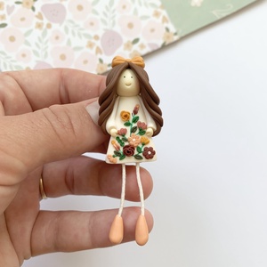 Brosa Floral Doll - bijuterii - broșă, insigne - insigne - Artynos.ro