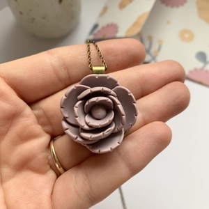 Colier Rose, Bijuterii, Coliere, Coliere cu pandantive, , ARTYNOS