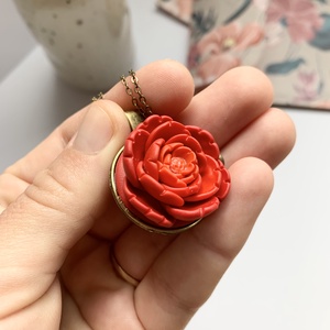 Colier Red Flower - bijuterii - coliere - pandative - Artynos.ro
