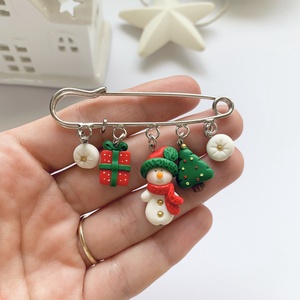 Brosa Happy Snowman - crăciun - cadouri de moș crăciun - cadouri de moș crăciun - Artynos.ro