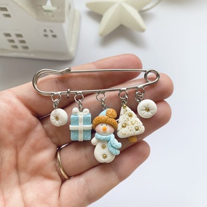 Brosa Happy Snowman - crăciun - cadouri de moș crăciun - cadouri de moș crăciun - Artynos.ro