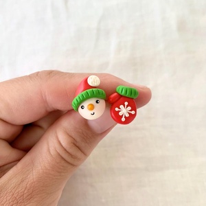 Cercei Om de zapada si manusa - crăciun - cadouri de moș crăciun - cadouri de moș crăciun - Artynos.ro