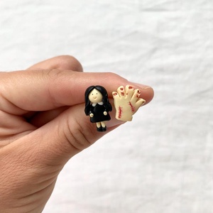 Cercei haiosi - bijuterii - cercei - cercei cu figurine - Artynos.ro