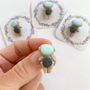 Broșă Mărțișor  - bijuterii - mărțișor - Artynos.ro