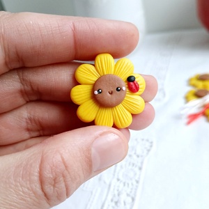 Broșă Mărțișor  - bijuterii - mărțișor - Artynos.ro