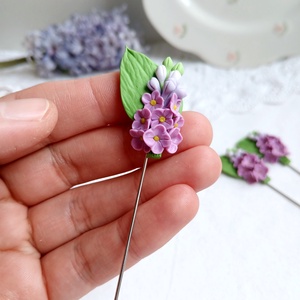 Broșă Liliac - bijuterii - broșe - Artynos.ro