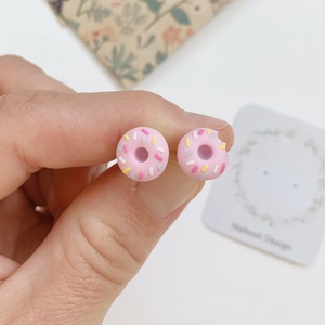 Cercei gogosele roz - bijuterii - cercei - clipsuri - Artynos.ro