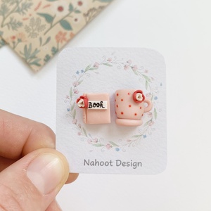 Cercei Book and tea - bijuterii - cercei - clipsuri - Artynos.ro