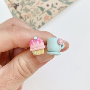 Cercei cupcake and tea, Bijuterii, Cercei, Clipsuri, , ARTYNOS