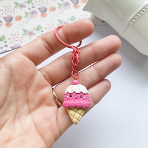 Breloc Inghetata - genți și portofele - accesorii genți - breloc - Artynos.ro