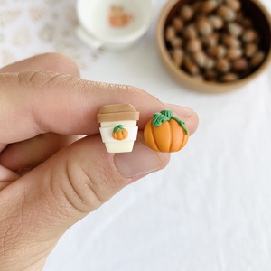 Cercei Pumpkin spice latte - bijuterii - cercei - cercei cu figurine - Artynos.ro