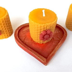 Lumanari votive din ceara naturala de albine, cu suport ceramic inima - casă & stil de viață - lumânări, parfumuri, arome - lumânare - lumânări artizanale - Artynos.ro