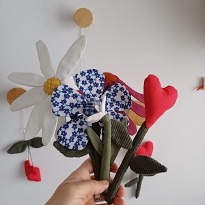 Flori textile handmade - casă & stil de viață - decorațiuni de casă - accesorii florale - flori la fir - Artynos.ro