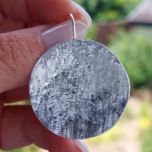 Cercei circulari minimali din aluminiu - bijuterii - cercei hoops - Artynos.ro Cercei circulari minimali din aluminiu - bijuterii - cercei hoops - Artynos.ro