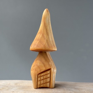 Ciupercuță Căsuță din Lemn de Tei  Sculptură Unicat - arte vizuale și accesorii  - sculptură - statuie lemn - Artynos.ro