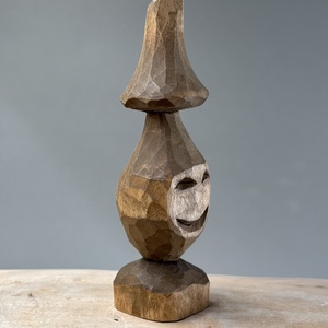 Ciupercuță zâmbitoare - figurină unicat, Arte vizuale și accesorii , Sculptură, Statuie lemn, Sculptură, Prelucrarea lemnului, ARTYNOS