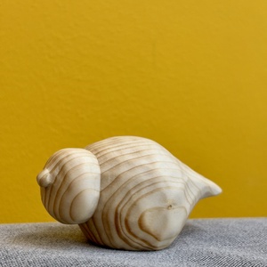 Pasăre stilizată din lemn de pin, sculptură mică decorativă  finisaj cu ulei mineral, , Sculptură, Prelucrarea lemnului, ARTYNOS