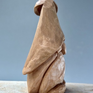 Gnom din lemn de tei  sculptură rustică - accesorii de crăciun - cadou tematic de moș crăciun, decorațiuni - decor de interior moș crăciun - Artynos.ro