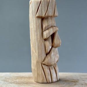 Figurină artizanală din lemn de tei  Chip bărbătesc sculptat manual - accessorii și unelte - accesorii decorative - figurine - Artynos.ro