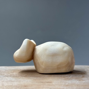 Pisicuță miniaturală din lemn de plop - accessorii și unelte - accesorii decorative - figurine - Artynos.ro