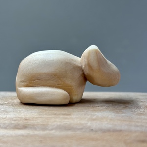 Pisicuță miniaturală din lemn de plop - accessorii și unelte - accesorii decorative - figurine - Artynos.ro