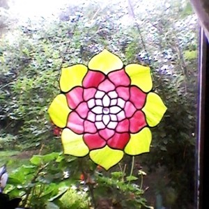 Mandala tiffany fereastră decor - casă & stil de viață - accesorii pentru decorat casa - decorațiuni cu tematică spirituală - mandala - Artynos.ro