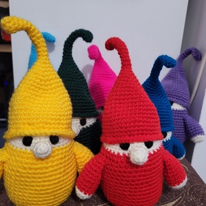 Figurine de iarnă croșetate  - jucării și echipamente pentru copii - plușuri - figurine de pluș - Artynos.ro