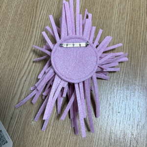 Broșă Mutzoasa mini - bijuterii - broșe - Artynos.ro