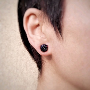 Floare  - bijuterii - cercei - cercei din mărgele - Artynos.ro