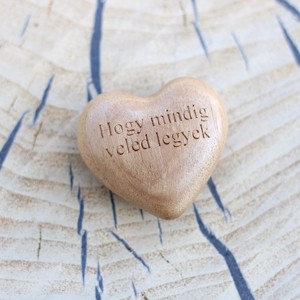Inimioara din lemn gravata personalizat � Talisman artizanal si cadou, , , ARTYNOS